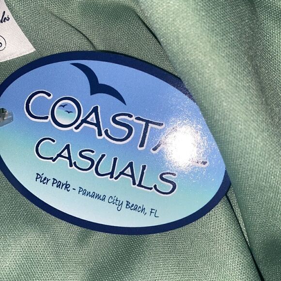 NWT! Coastal Casuals Floral Top! - Picture 11 of 12